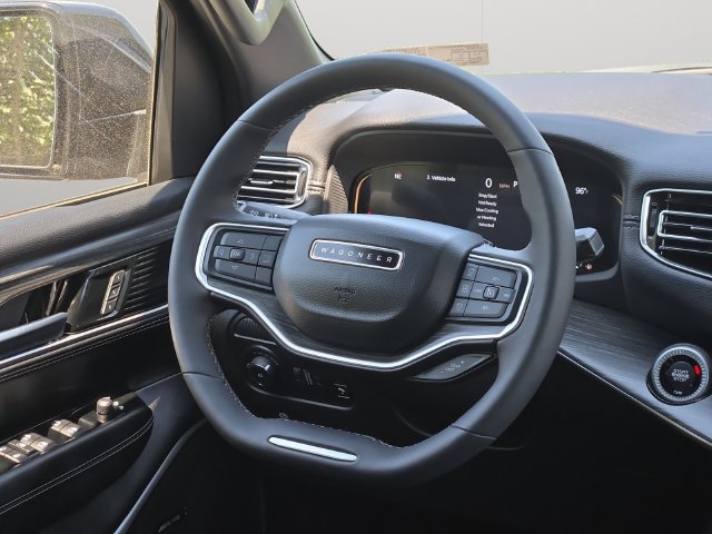 Used 2023 Jeep Wagoneer Series II w/ Premium Group I AWD/4WD image 19