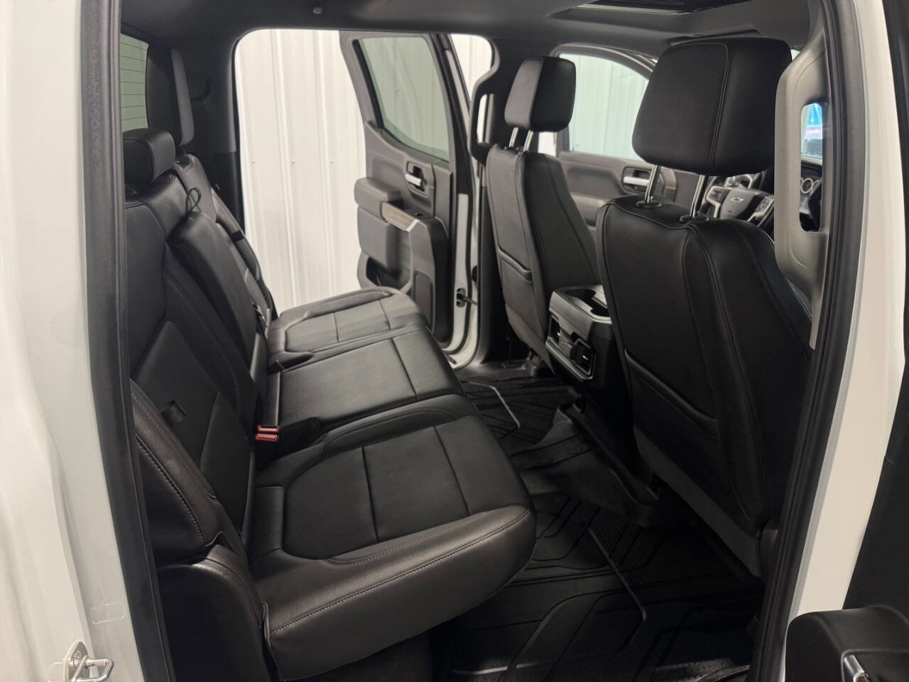 Used 2019 Chevrolet Silverado 1500 RST image 34
