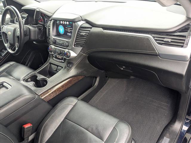 Used 2020 Chevrolet Suburban LT w/ Luxury Package image 22