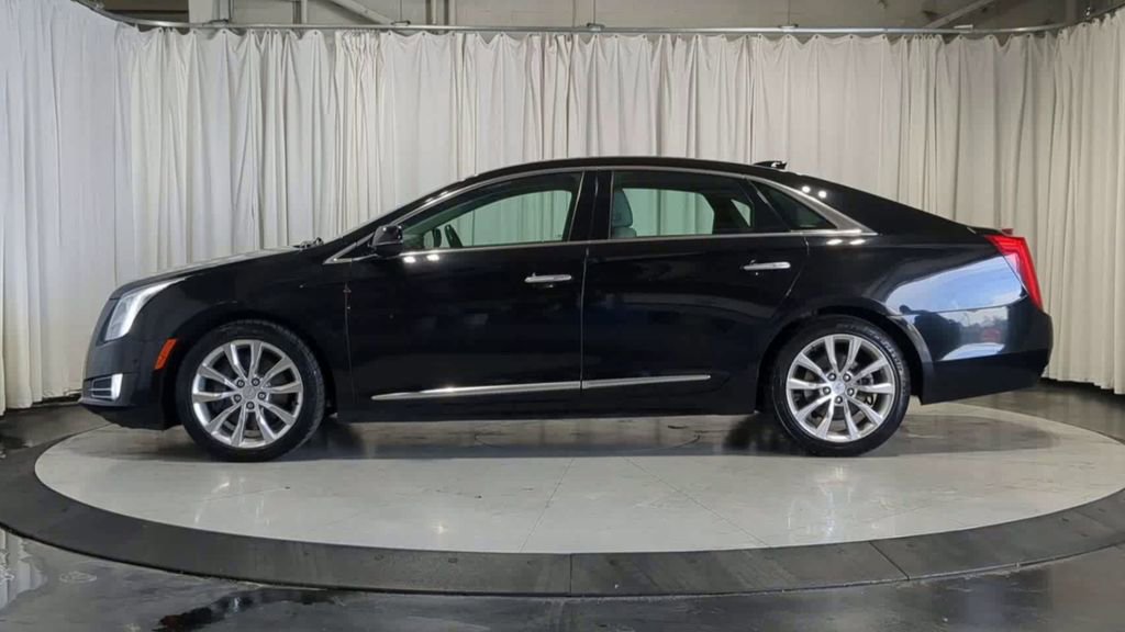 Used 2017 Cadillac XTS Luxury FWD image 6