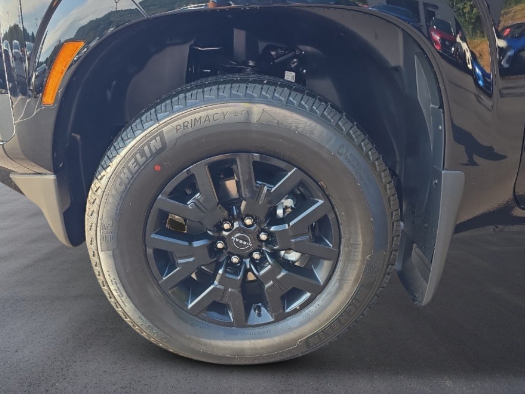 New 2026 Nissan Frontier SV w/ SV Convenience Package AWD/4WD image 9
