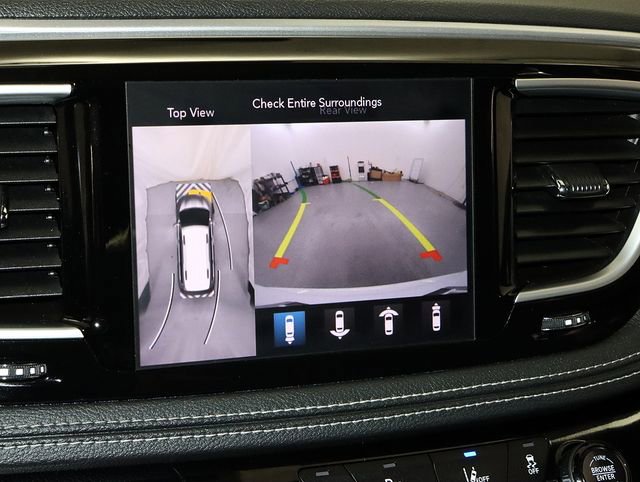 Used 2019 Chrysler Pacifica Limited w/ Advanced Safetytec Group image 23