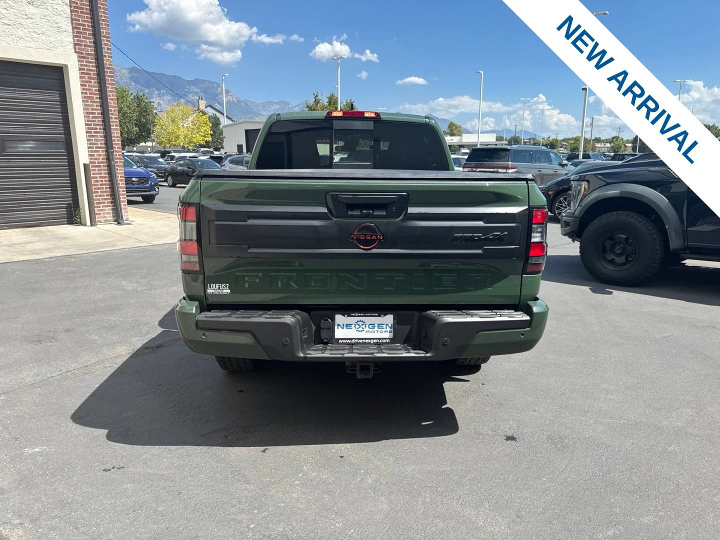 Used 2026 Nissan Frontier PRO-4X w/ Pro-4x Convenience Package AWD/4WD image 6