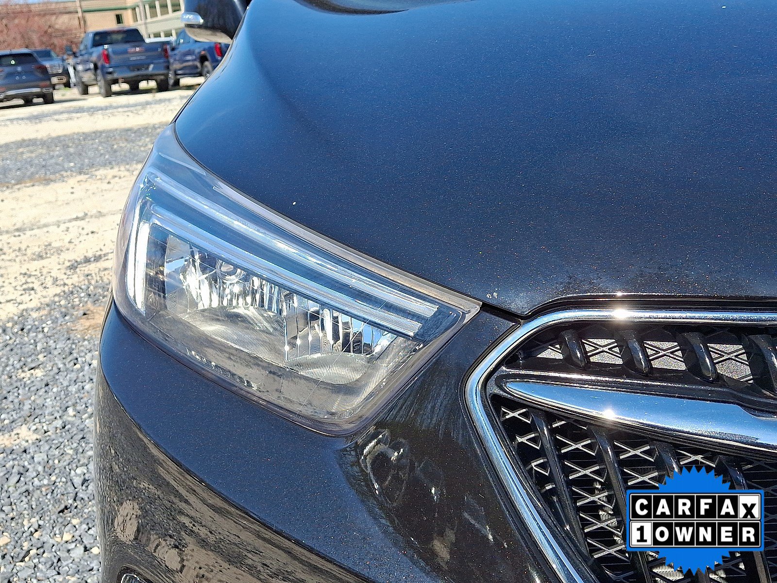 Used 2019 Buick Encore Sport Touring AWD/4WD image 11