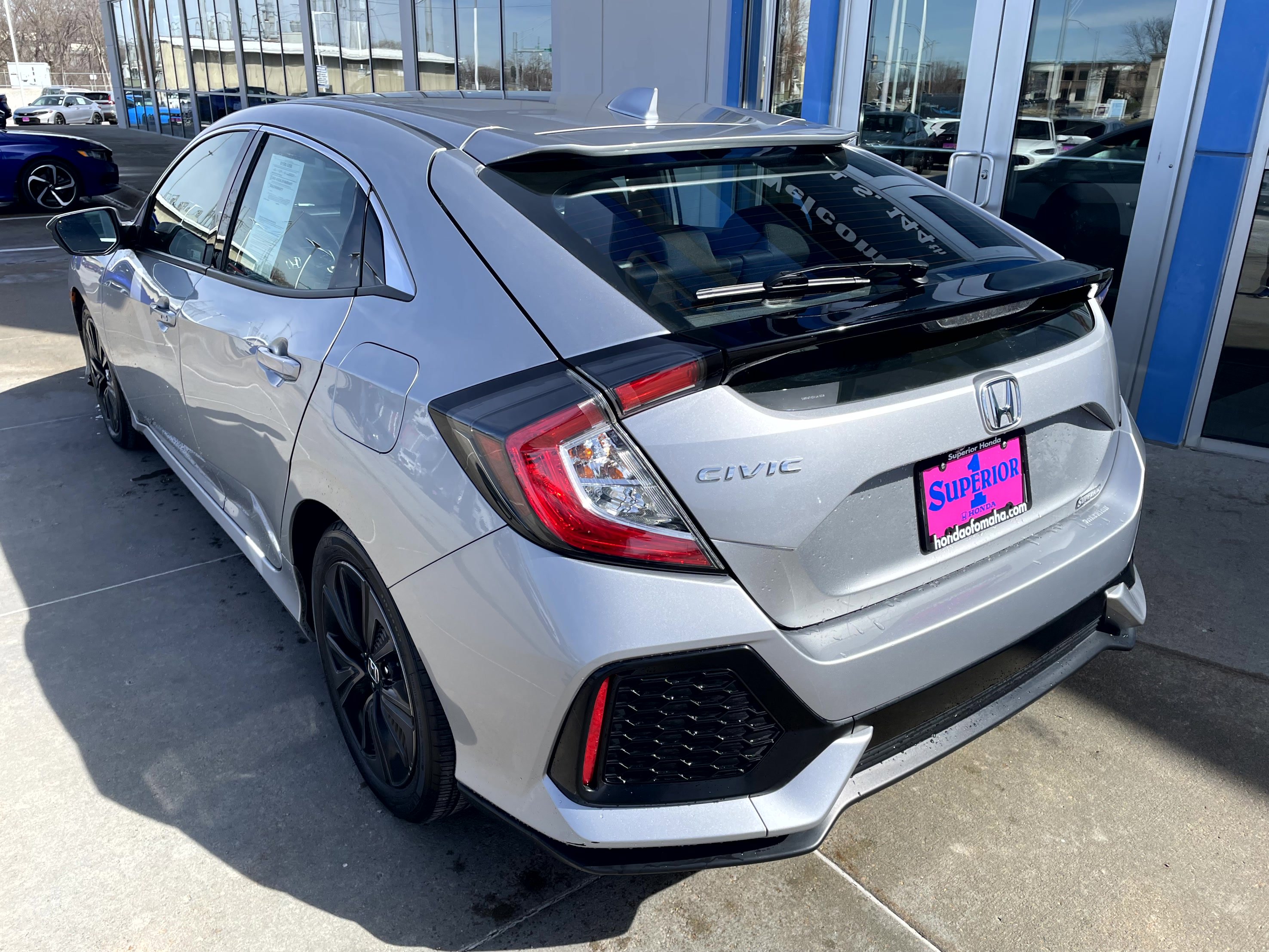 Used 2019 Honda Civic EX image 2