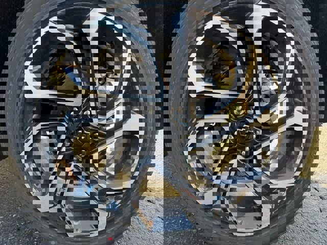 New 2026 Chevrolet Trax RS w/ Sunroof Package image 8