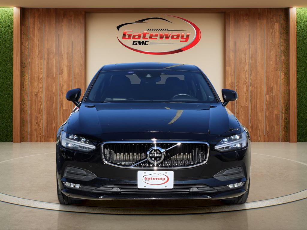 Used 2020 Volvo S90 T6 Momentum AWD/4WD image 2