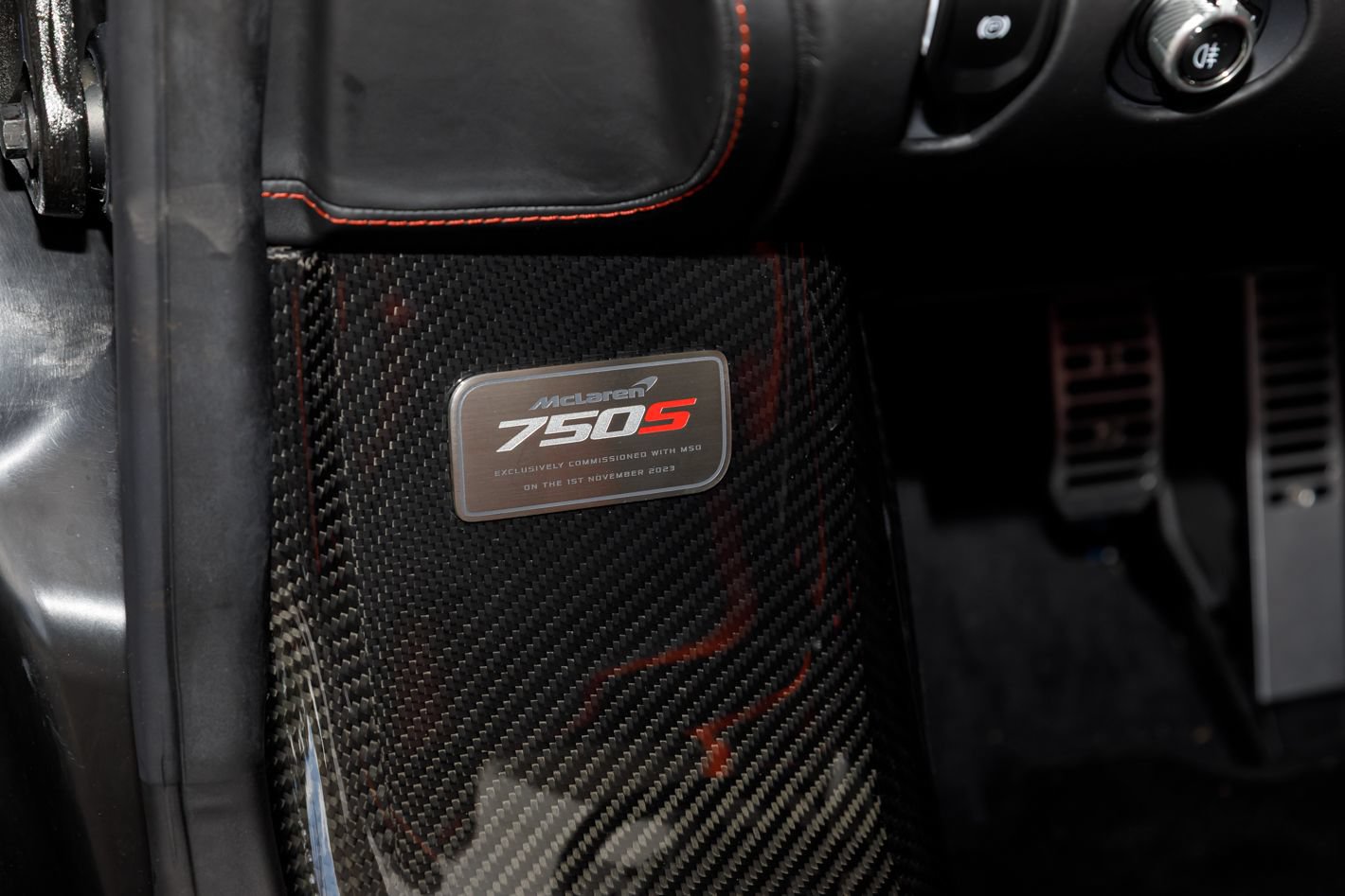 Used 2024 McLaren 750S Spider RWD image 51