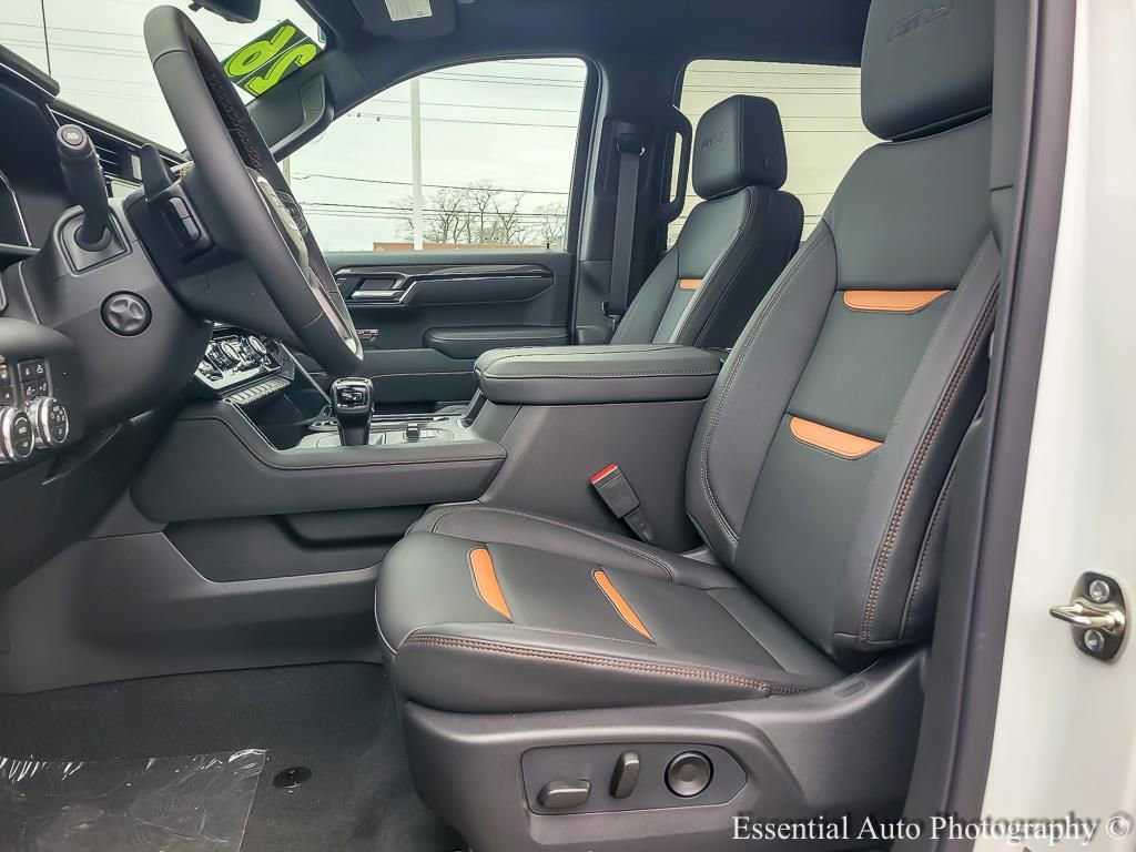 New 2026 GMC Sierra 1500 AT4 w/ Technology Package image 9