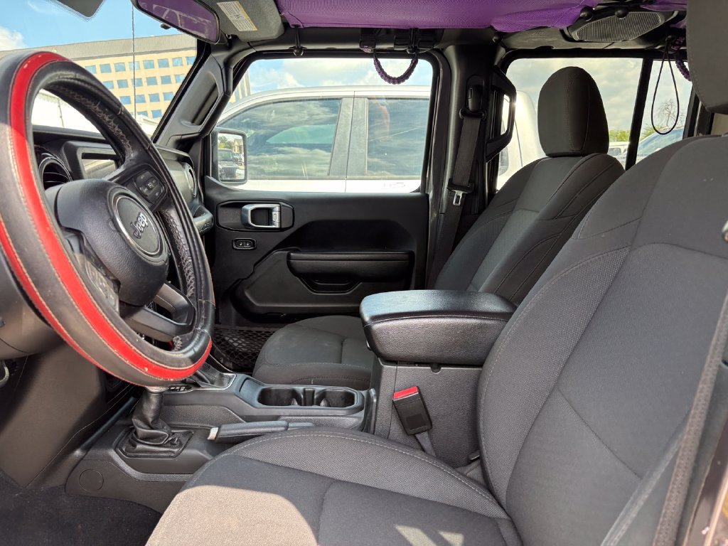 Used 2022 Jeep Wrangler Unlimited Sport AWD/4WD image 14