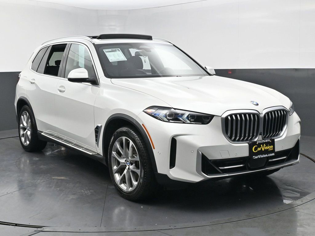 Used 2024 BMW X5 xDrive40i AWD/4WD image 4