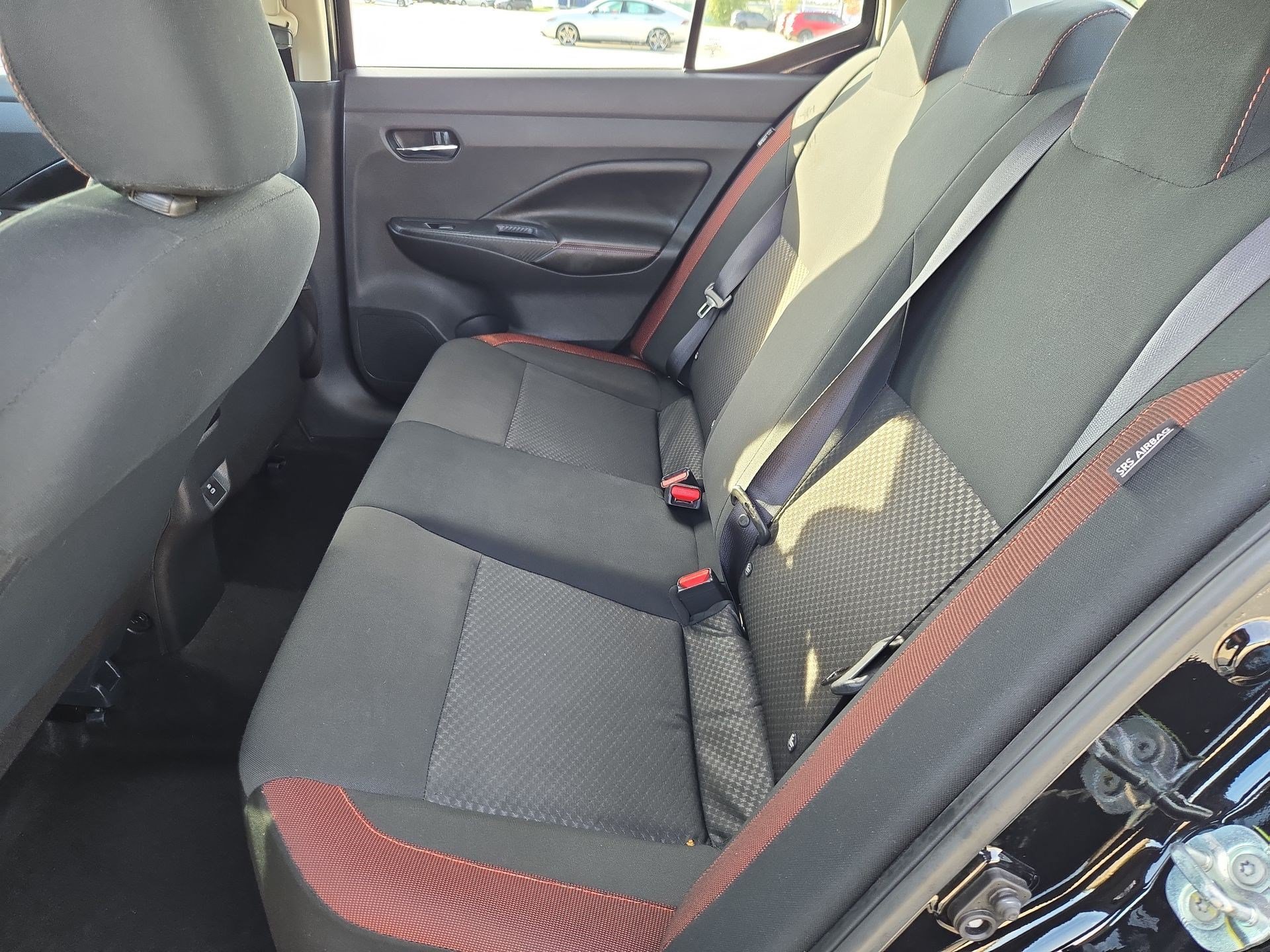 Used 2024 Nissan Versa SR FWD image 28