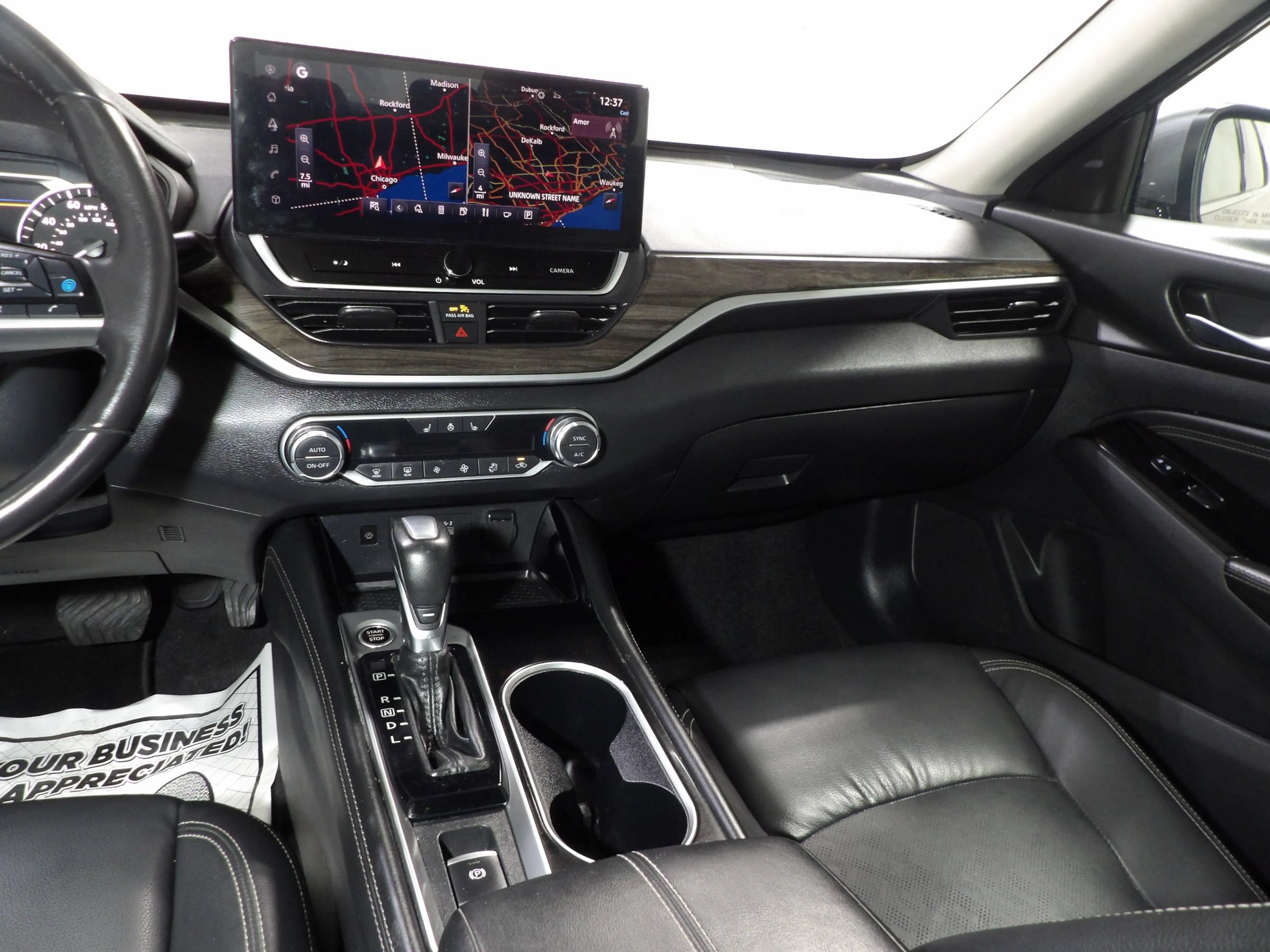 Used 2023 Nissan Altima 2.5 SL FWD image 13