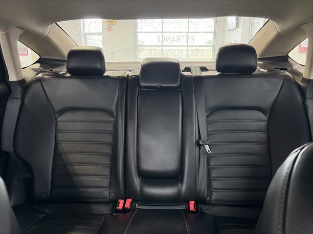 Used 2017 Ford Fusion SE w/ Fusion SE Technology Package image 13
