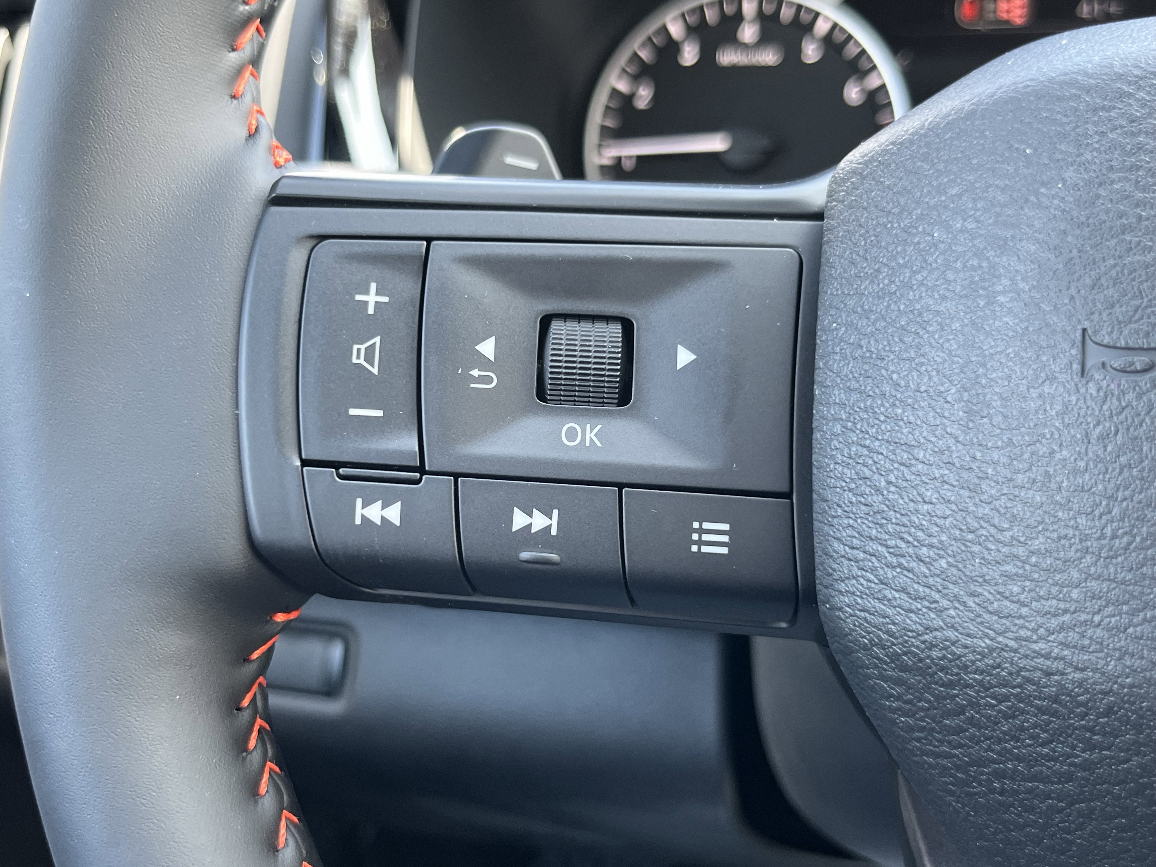 New 2026 Nissan Pathfinder Rock Creek w/ Rock Creek Premium Package image 22