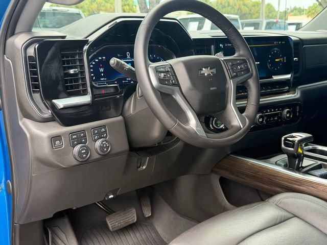 Used 2022 Chevrolet Silverado 1500 LT Trail Boss w/ Convenience Package II AWD/4WD image 11