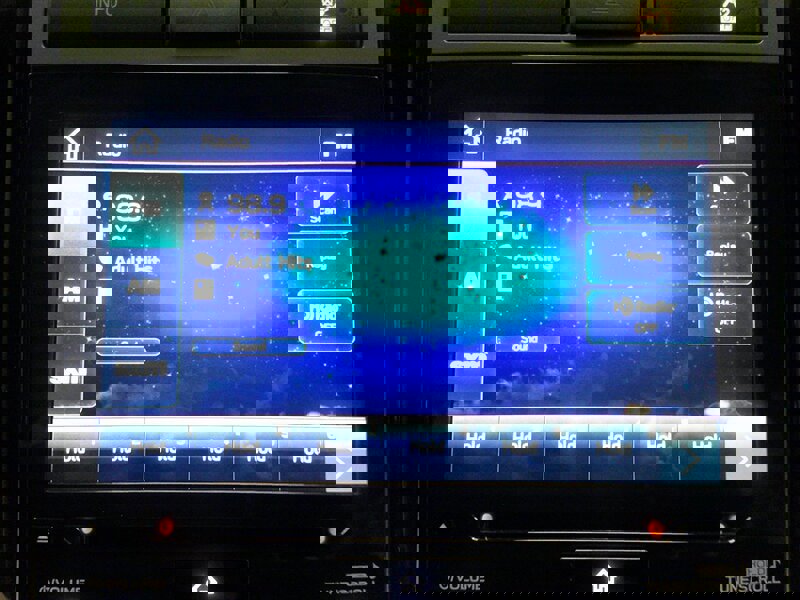 Used 2020 Subaru Ascent Premium image 16