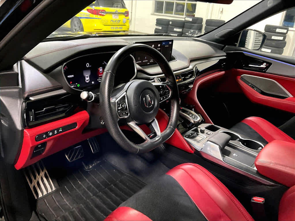 Used 2023 Acura MDX A-Spec image 8