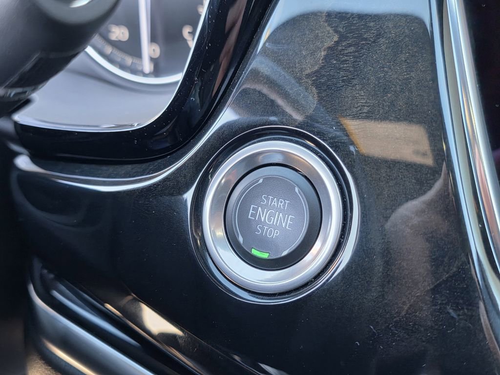 Used 2023 Cadillac XT6 Premium Luxury w/ LPO, Floor Liner Package image 23