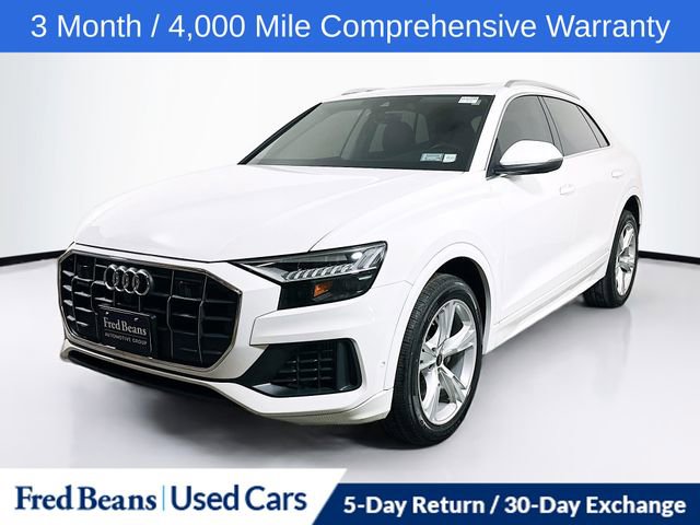 Used 2023 Audi Q8 Premium w/ Convenience Package image 3