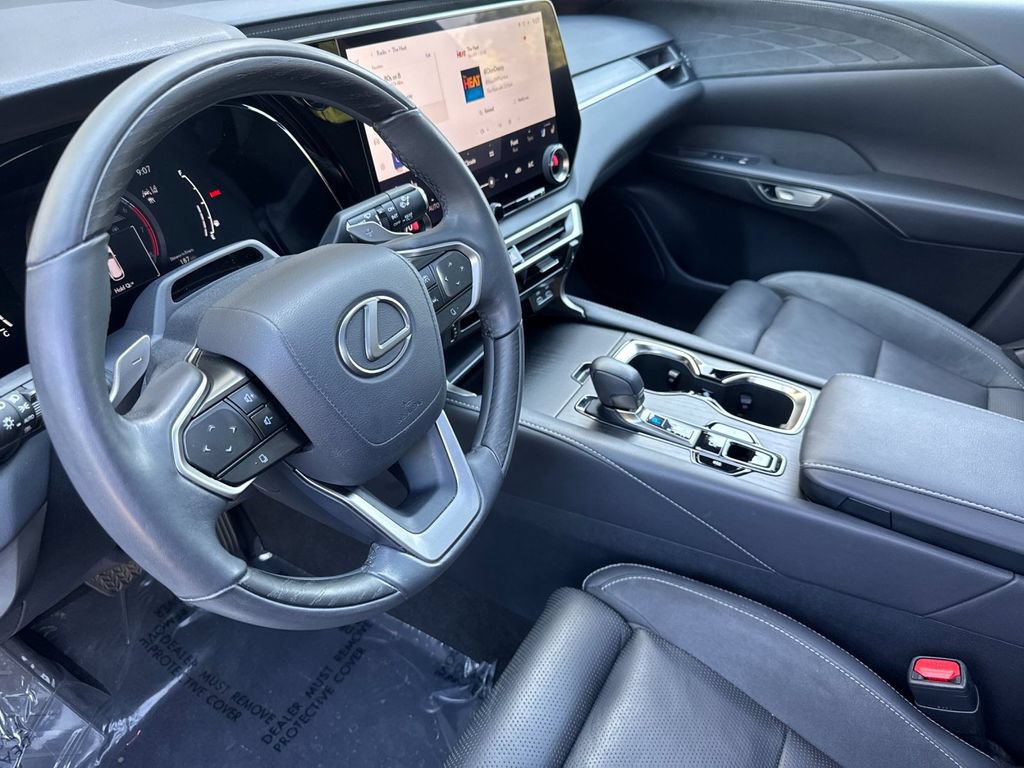 Used 2023 Lexus RX 350 FWD w/ Accessory Package (Z1) image 11