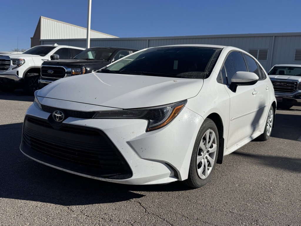 Used 2024 Toyota Corolla LE image 7