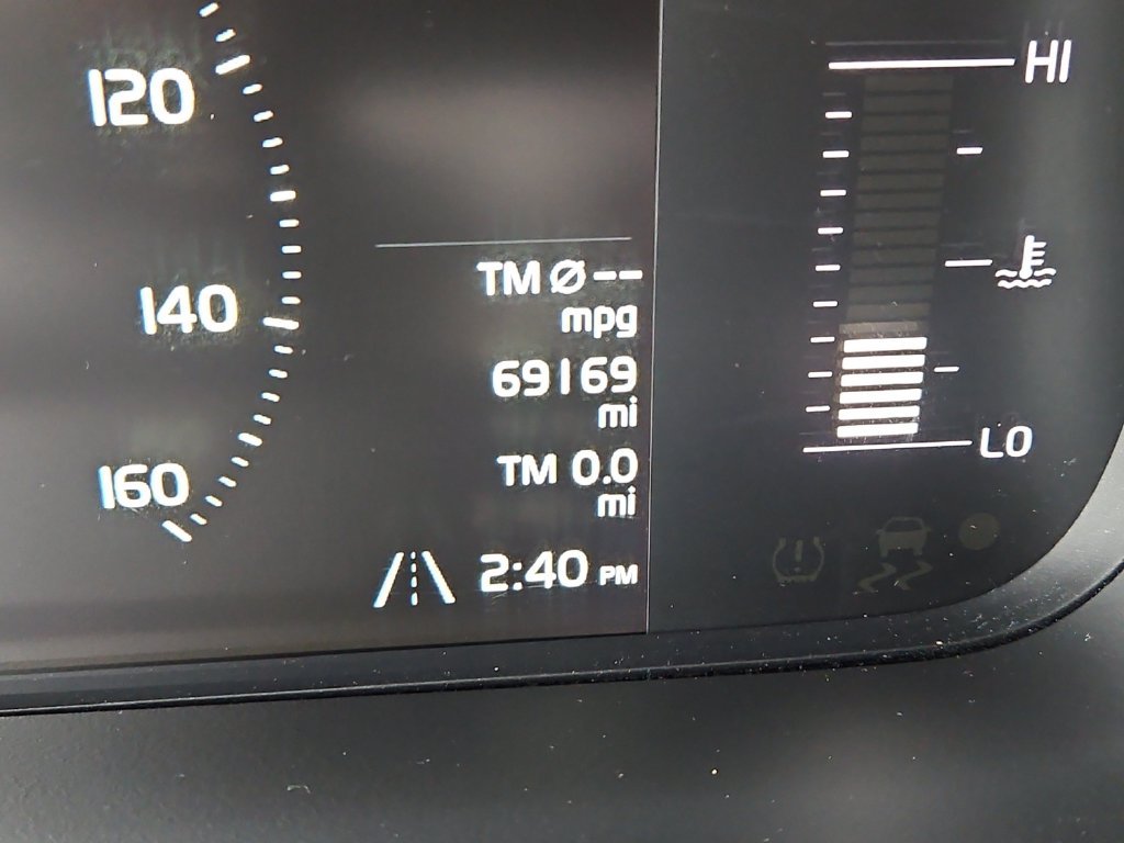 Used 2019 Volvo S60 T6 Momentum AWD/4WD image 13