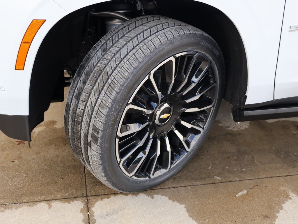 New 2026 Chevrolet Suburban High Country image 52