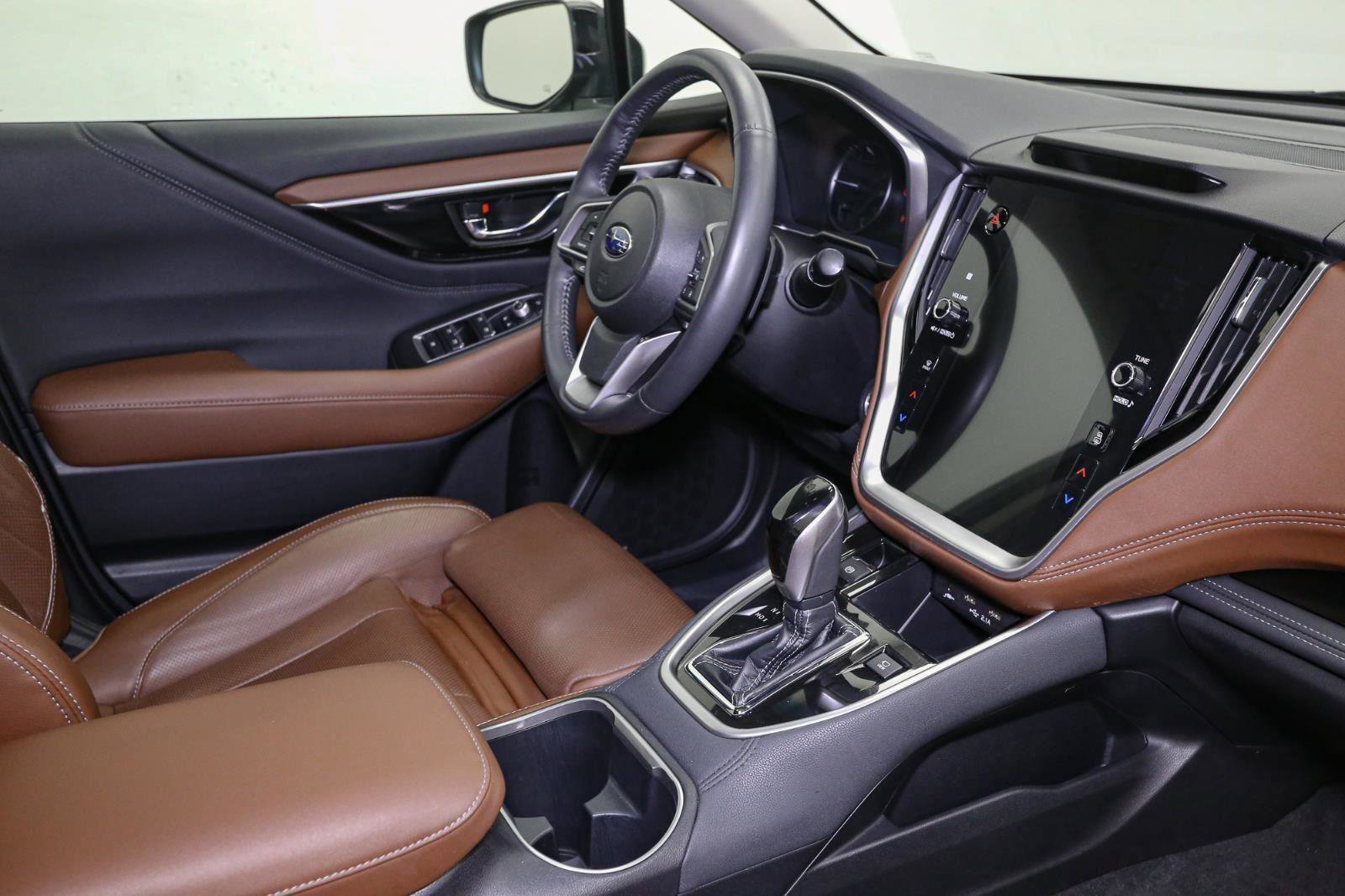 Used 2021 Subaru Outback Touring image 19