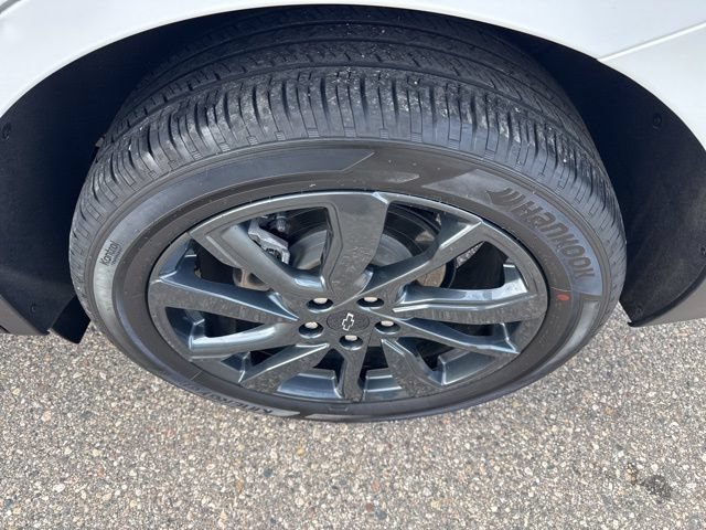 Used 2023 Chevrolet Equinox RS AWD/4WD image 5