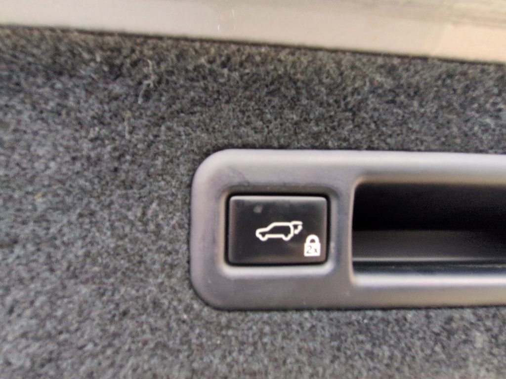 Used 2018 Lexus RX 350L Luxury w/ Accessory Package FWD image 35