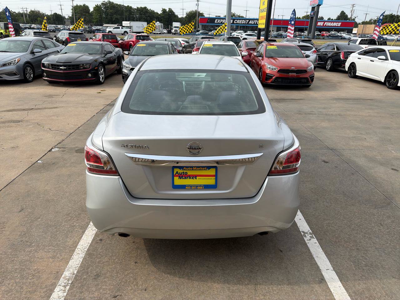 Used 2015 Nissan Altima 2.5 S w/ Power Driver Seat Package FWD image 6
