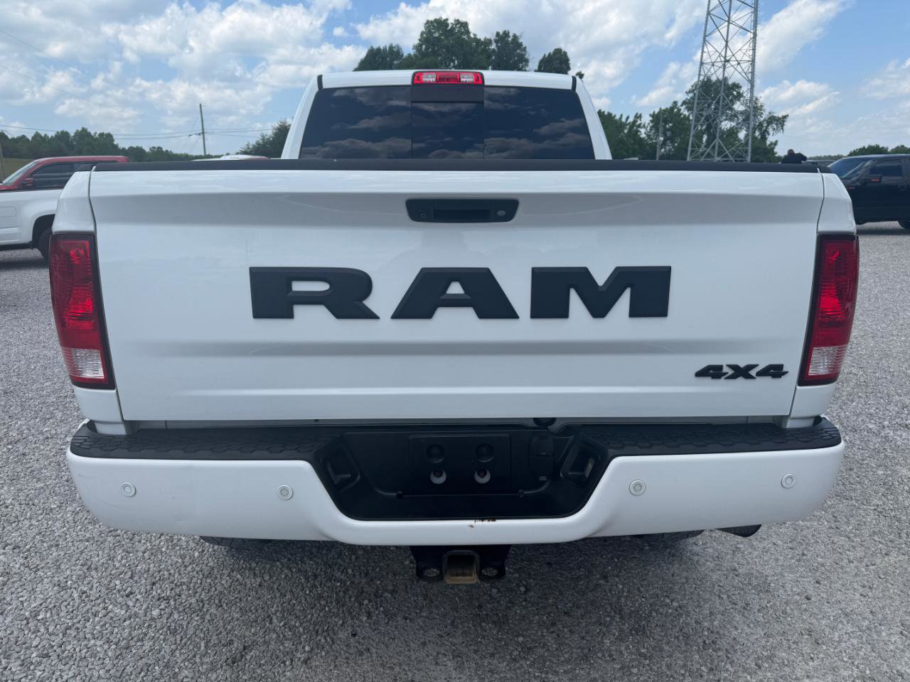Used 2017 RAM 3500 Big Horn w/ Night Special Edition AWD/4WD image 4