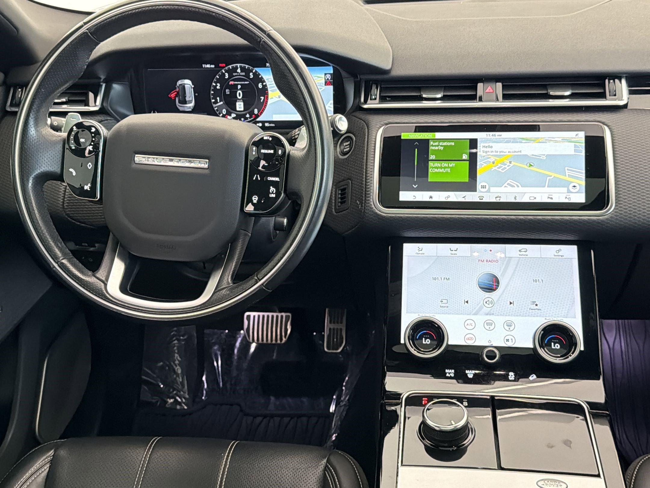 Used 2019 Land Rover Range Rover Velar R-Dynamic SE AWD/4WD image 29