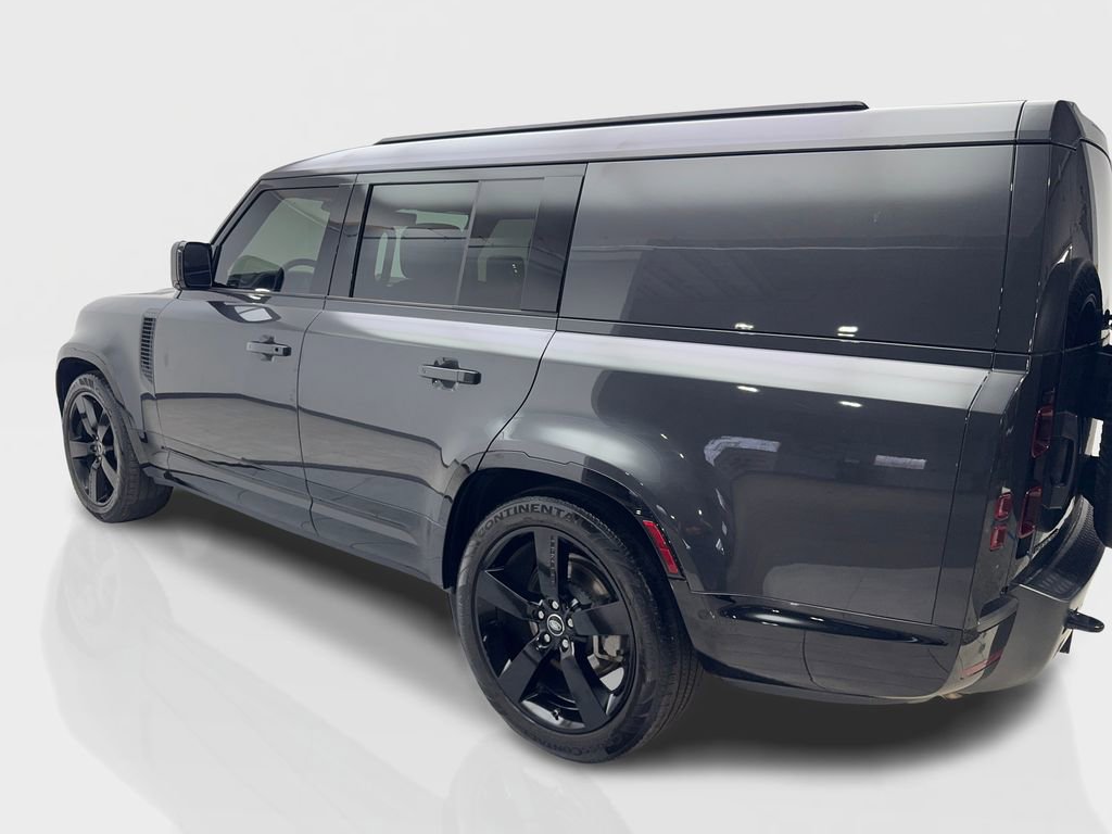 Used 2024 Land Rover Defender 130 Outbound image 14