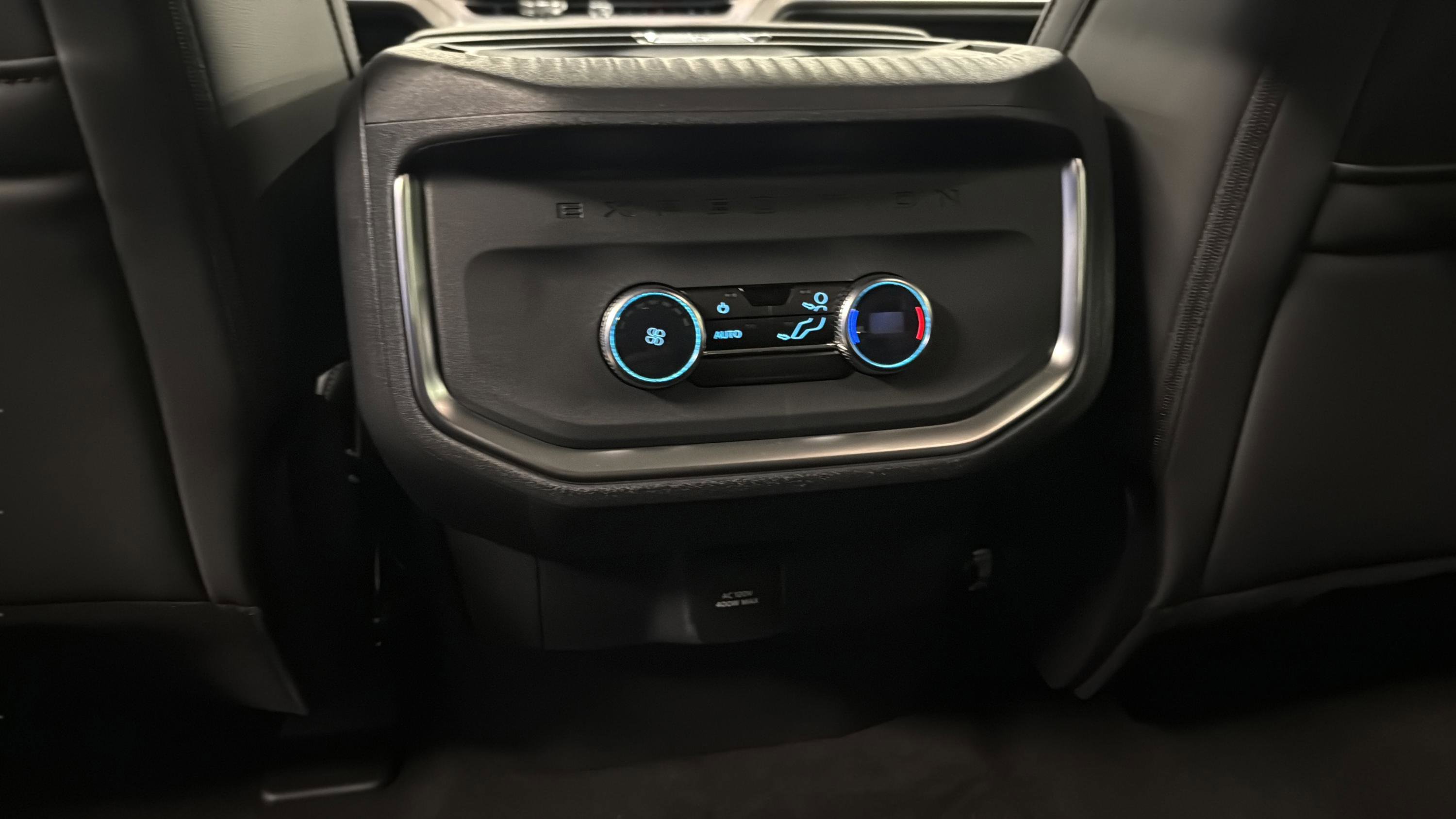 New 2026 Ford Expedition Max Active AWD/4WD image 14