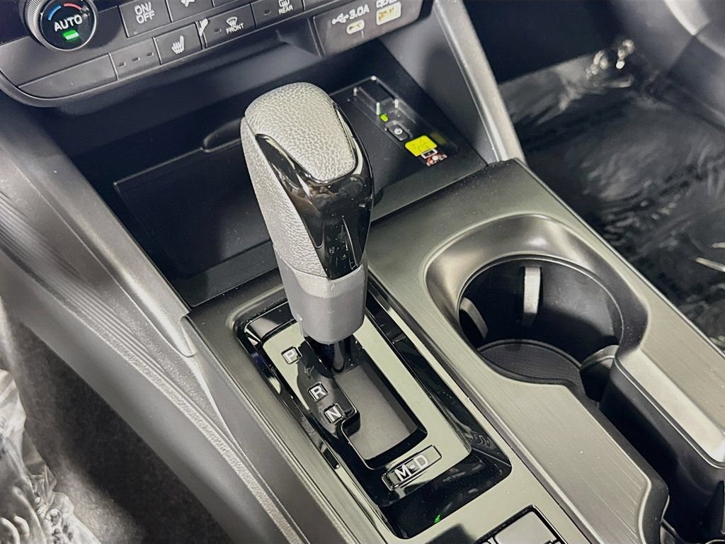 Used 2026 Subaru Outback Premium AWD/4WD image 17