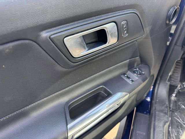 Used 2020 Ford Mustang Coupe w/ Black Accent Package RWD image 15