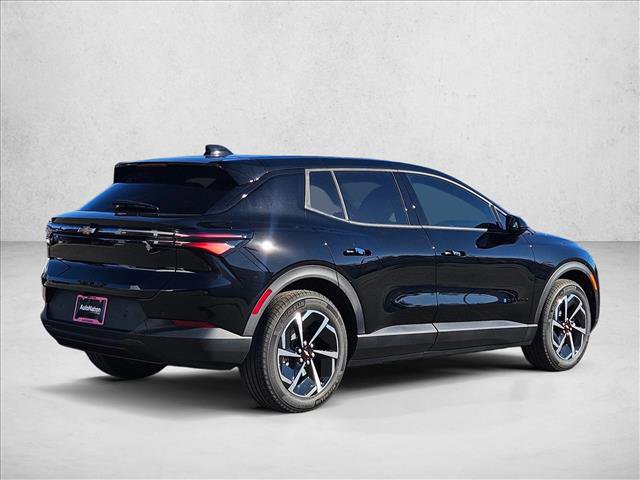 New 2026 Chevrolet Equinox EV LT image 2