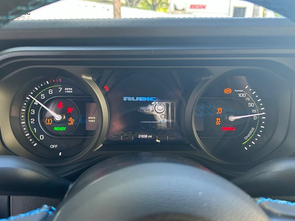 Used 2024 Jeep Wrangler Unlimited Rubicon 4xe AWD/4WD image 18