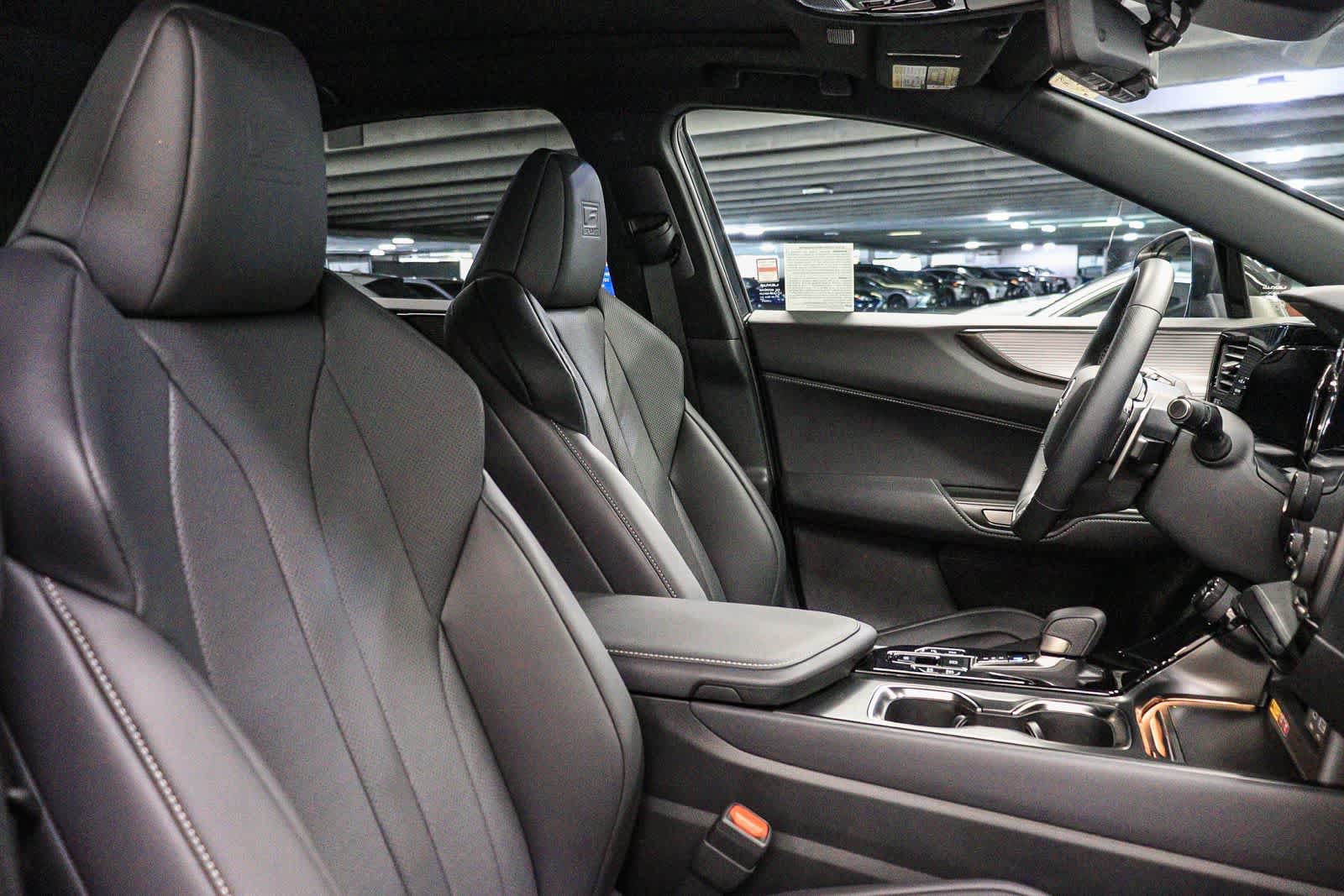 Used 2026 Lexus NX 450h+ F Sport AWD/4WD image 18