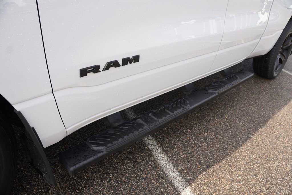 Used 2023 RAM 1500 Big Horn AWD/4WD image 14