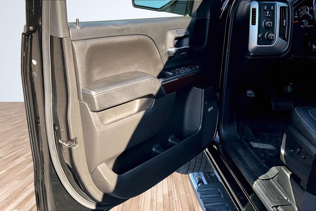 Used 2018 GMC Sierra 1500 SLT w/ Texas SLT Premium Package AWD/4WD image 15
