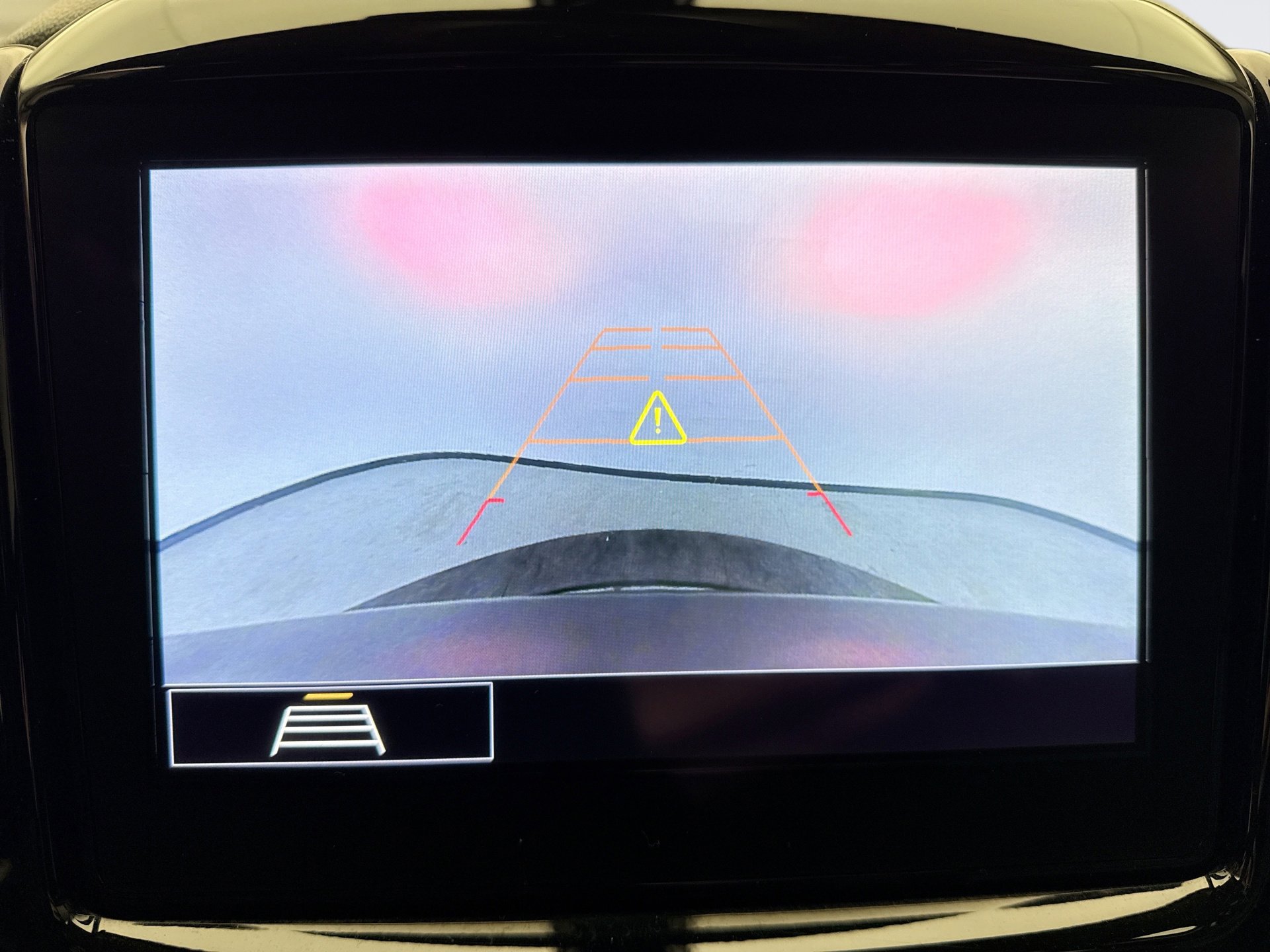 Used 2020 Chevrolet Traverse LT image 16