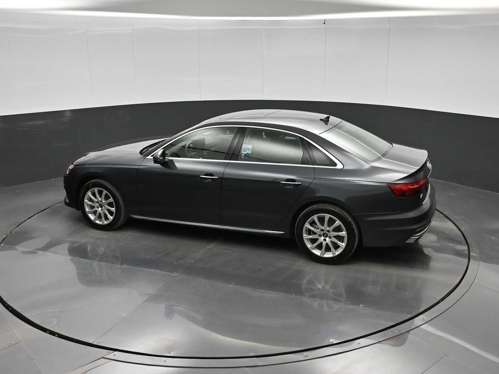 Used 2021 Audi A4 2.0T Premium w/ Convenience Package AWD/4WD image 30