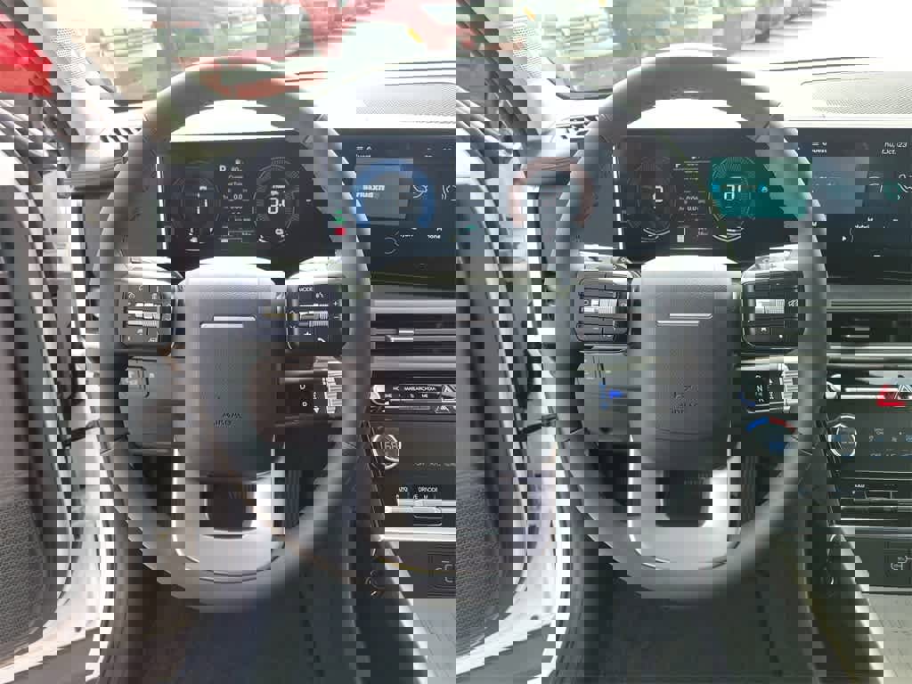 New 2026 Hyundai Santa Fe SE image 25