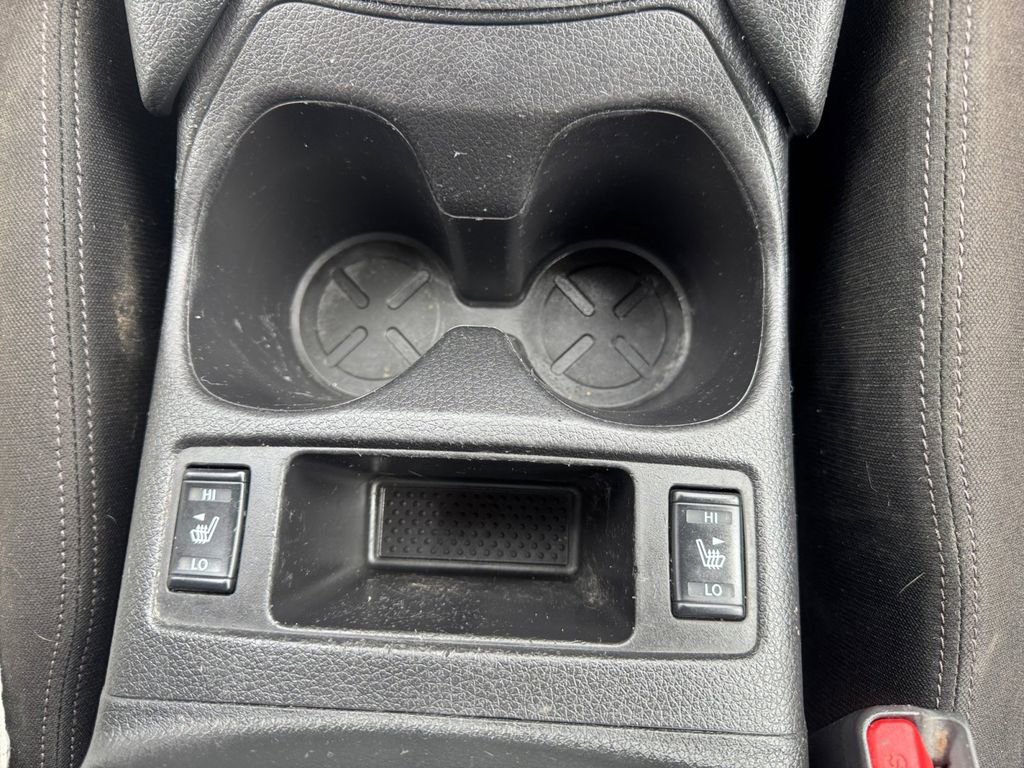 Used 2020 Nissan Rogue Sport SV w/ All-Weather Package image 27