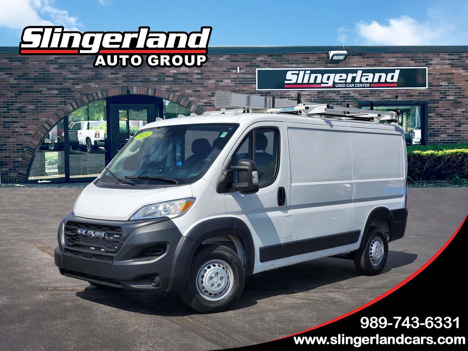 Used 2025 RAM ProMaster 2500 FWD image 1