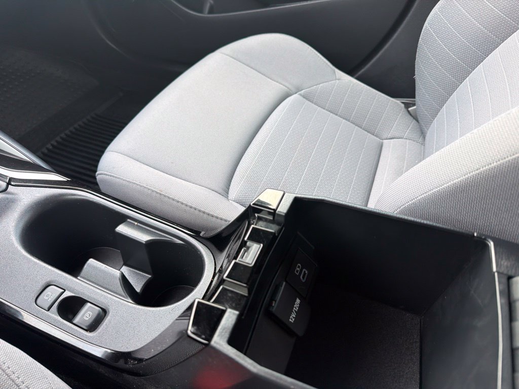 Certified 2024 Toyota Corolla SE w/ SE Premium Package FWD image 27