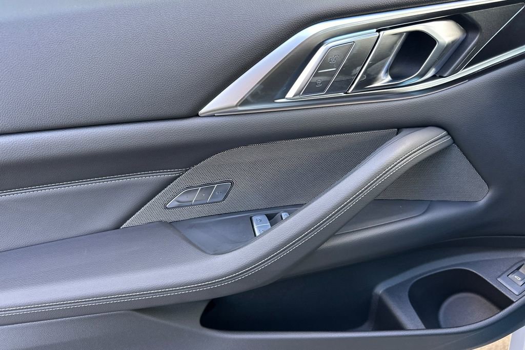 New 2026 BMW 440i xDrive Coupe w/ Parking Assistance Package image 10